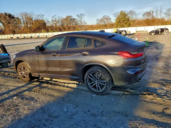5UXUJ3C59KLG52531 2019 BMW X4 - Image 2
