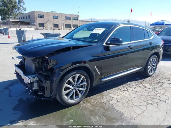 5UXUJ3C59KLG55302 2019 BMW X4 - Image 2