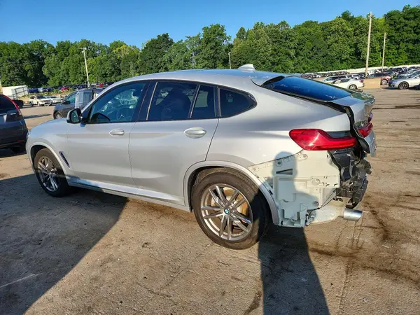 5UXUJ3C59KLG55879 2019 BMW X4 - Image 2