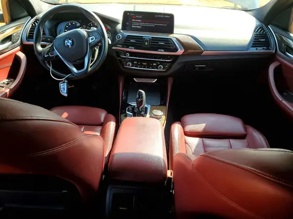 5UXUJ3C5XKLG53400 2019 BMW X4 - Image 8
