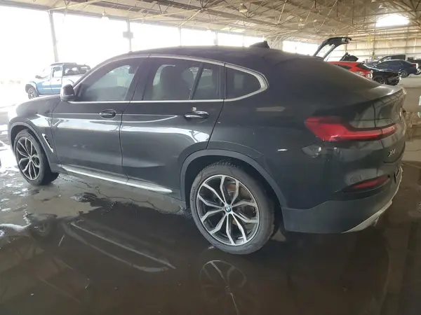 5UXUJ3C5XKLG56670 2019 BMW X4 - Image 2