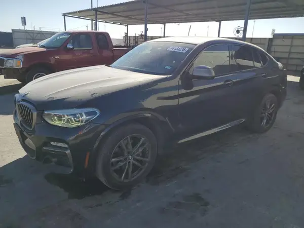 5UXUJ5C50K9A33129 2019 BMW X4 - Image 1
