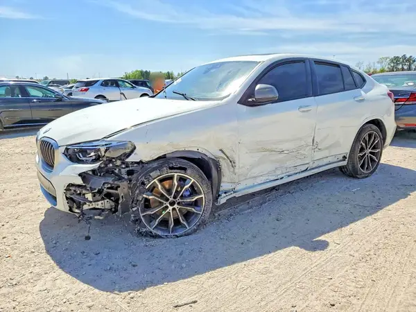 5UXUJ5C51KLJ63842 2019 BMW X4 - Image 2