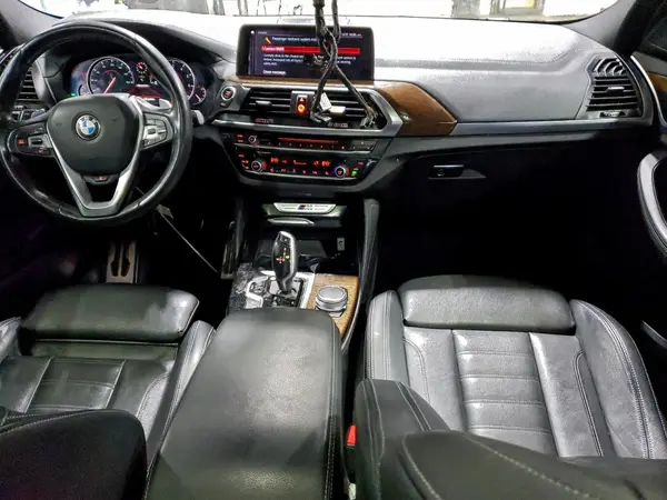5UXUJ5C51KLJ63968 2019 BMW X4 - Image 8