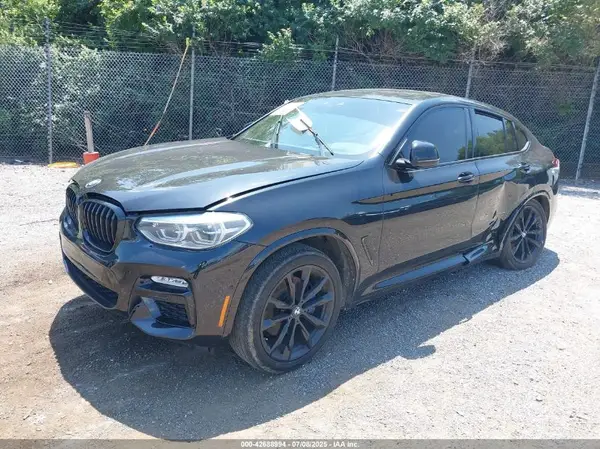 5UXUJ5C53KLJ64023 2019 BMW X4 - Image 2