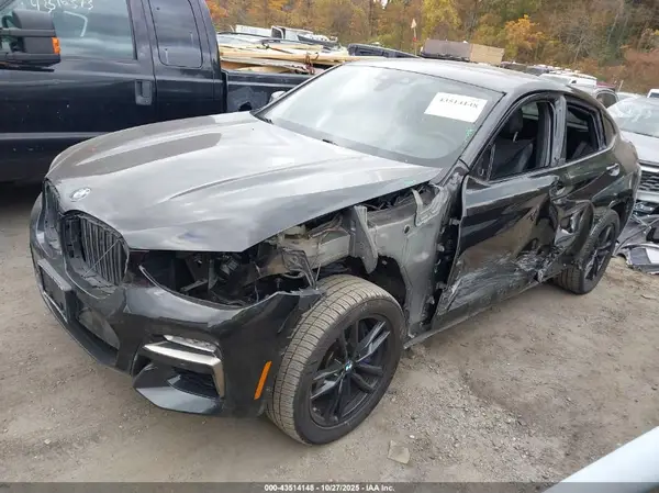 5UXUJ5C56KLJ63237 2019 BMW X4 - Image 2