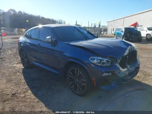 5UXUJ5C57KLA93248 2019 BMW X4 - Image 1