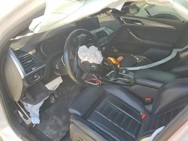 5UXUJ5C57KLJ63683 2019 BMW X4 - Image 8
