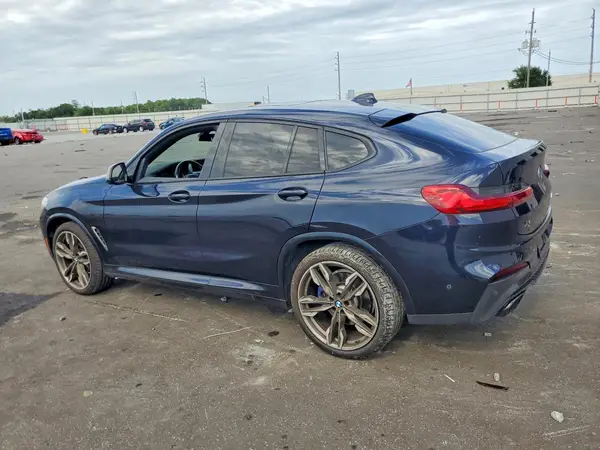 5UXUJ5C58KLJ63627 2019 BMW X4 - Image 2