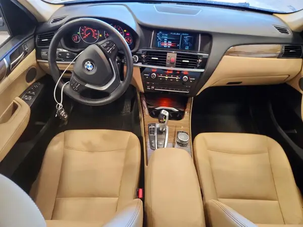 5UXWX7C32H0U44057 2017 BMW X3 - Image 8