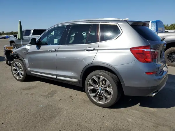 5UXWX7C34H0U43136 2017 BMW X3 - Image 2