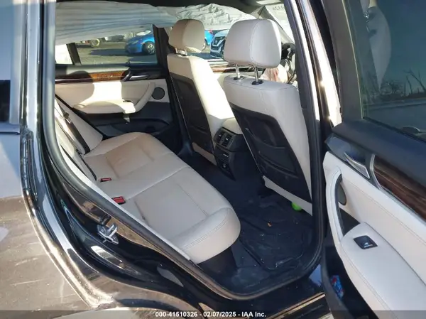 5UXWX7C35H0U44070 2017 BMW X3 - Image 8