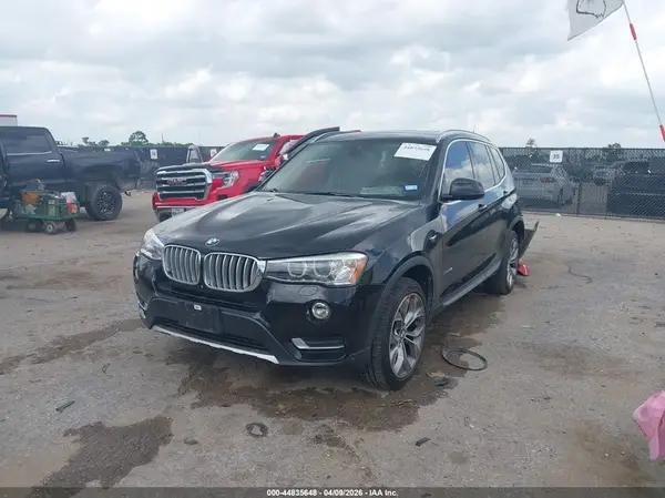 5UXWX7C35H0W39215 2017 BMW X3 - Image 2