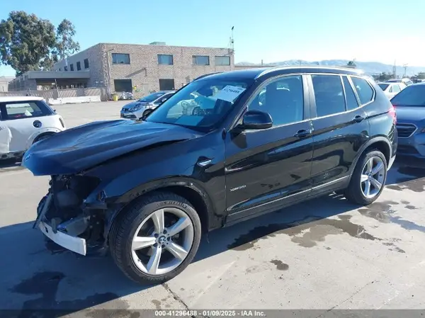 5UXWX7C36H0U43235 2017 BMW X3 - Image 2