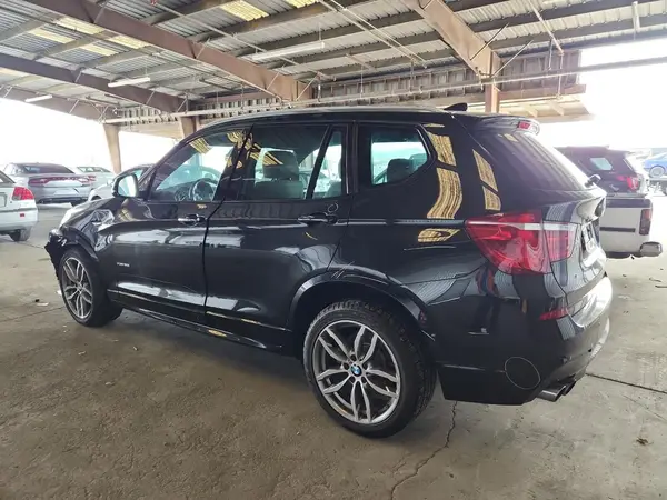 5UXWX7C36H0U43901 2017 BMW X3 - Image 2