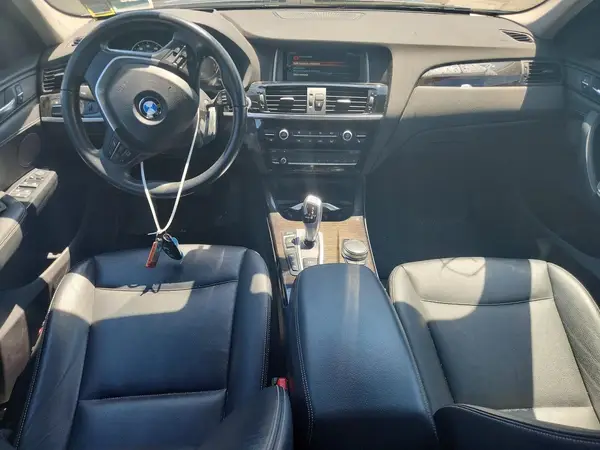 5UXWX7C37H0W39684 2017 BMW X3 - Image 8
