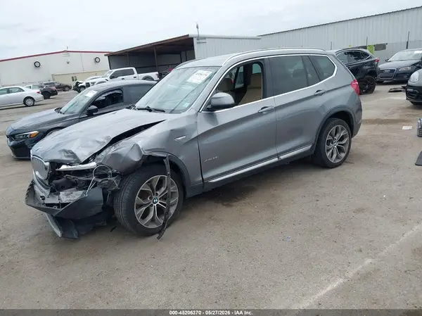 5UXWX7C50H0U40980 2017 BMW X3 - Image 2