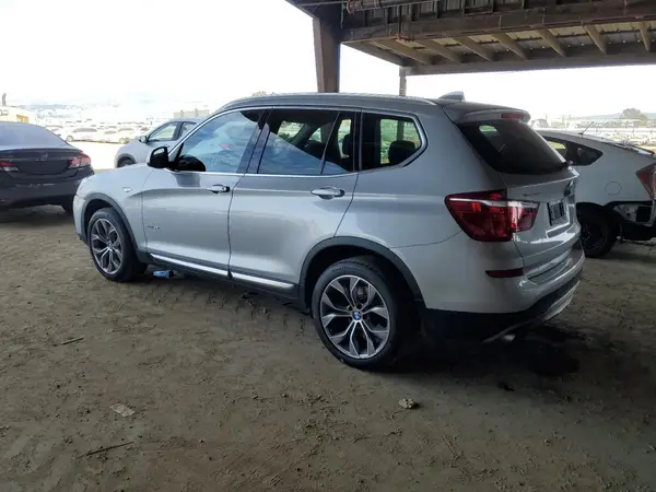5UXWX7C51G0K35926 2016 BMW X3 - Image 2