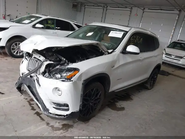 5UXWX7C51G0R16801 2016 BMW X3 - Image 2
