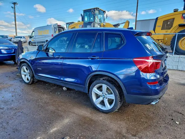 5UXWX7C52H0U39894 2017 BMW X3 - Image 2