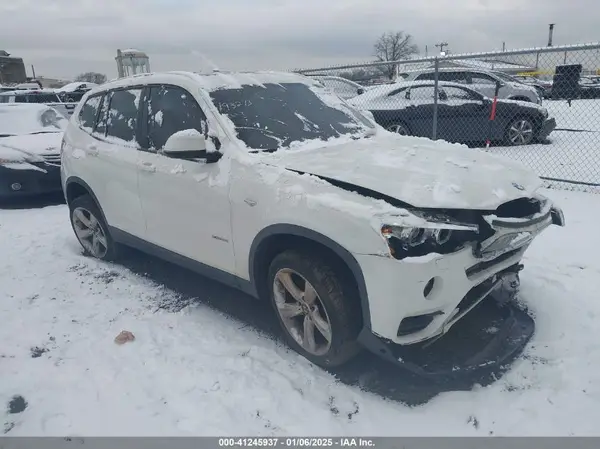5UXWX7C52H0U40415 2017 BMW X3 - Image 1