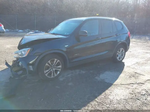 5UXWX7C53G0R17335 2016 BMW X3 - Image 2