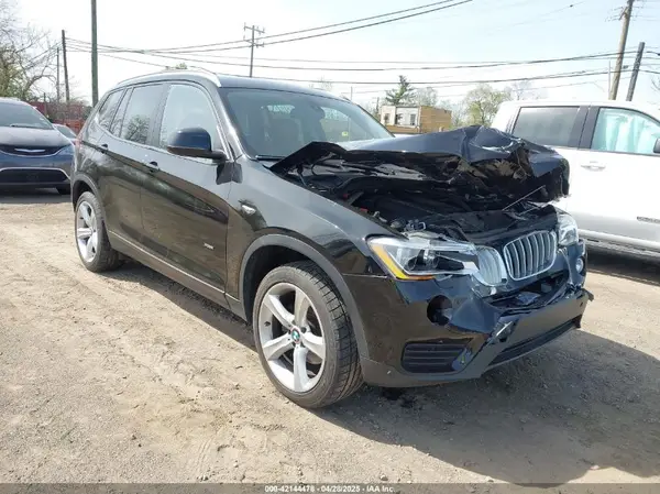 5UXWX7C53H0S19938 2017 BMW X3 - Image 1