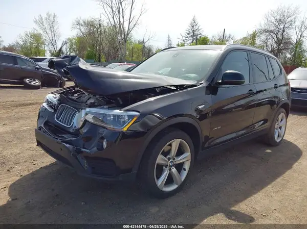 5UXWX7C53H0S19938 2017 BMW X3 - Image 2