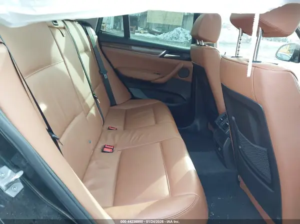 5UXWX7C55G0S16117 2016 BMW X3 - Image 8