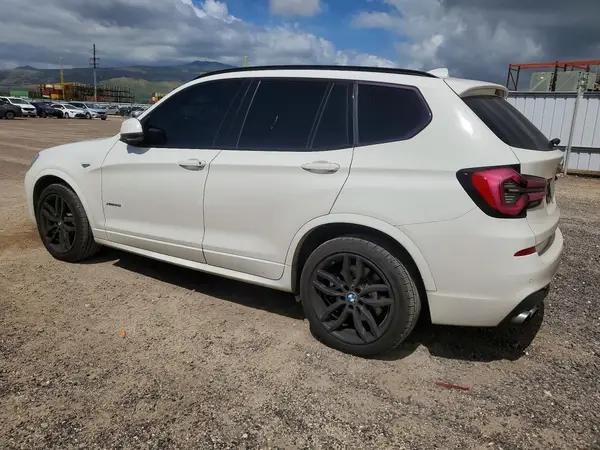 5UXWX7C56H0U39753 2017 BMW X3 - Image 2