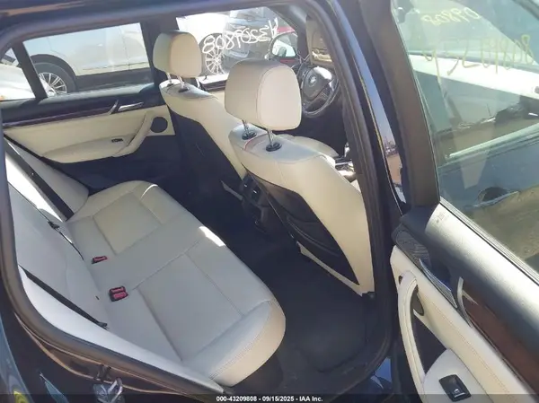 5UXWX7C57G0K36949 2016 BMW X3 - Image 8