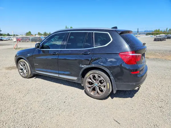 5UXWX7C57H0U41754 2017 BMW X3 - Image 2