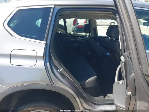 5UXWX7C57H0U42404 2017 BMW X3 - Image 8