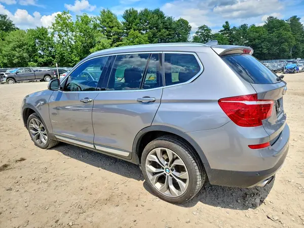 5UXWX7C58G0R18304 2016 BMW X3 - Image 2