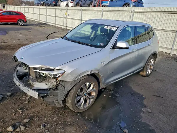 5UXWX7C58H0S18879 2017 BMW X3 - Image 1