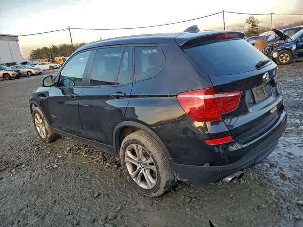 5UXWX7C5XG0S15996 2016 BMW X3 - Image 2