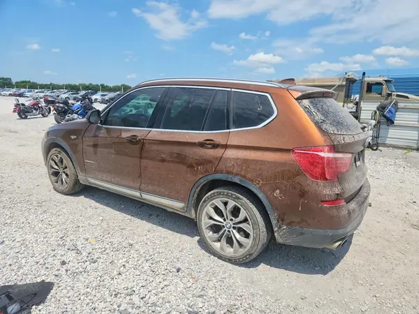 5UXWX9C30H0T18016 2017 BMW X3 - Image 2