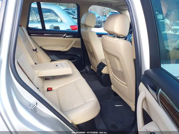 5UXWX9C30H0T22289 2017 BMW X3 - Image 8