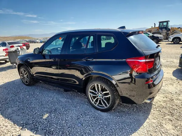5UXWX9C30H0W70013 2017 BMW X3 - Image 2