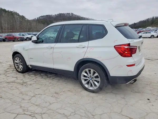 5UXWX9C30H0W74854 2017 BMW X3 - Image 2