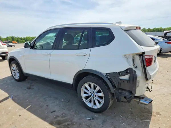 5UXWX9C30H0W76832 2017 BMW X3 - Image 2