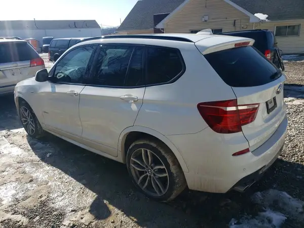 5UXWX9C30H0W78676 2017 BMW X3 - Image 2