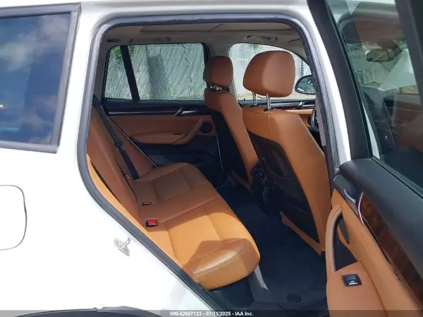 5UXWX9C30H0W80167 2017 BMW X3 - Image 8