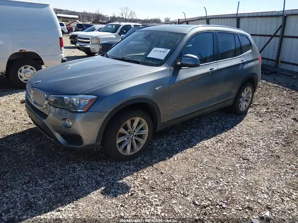 5UXWX9C31H0T19031 2017 BMW X3 - Image 2