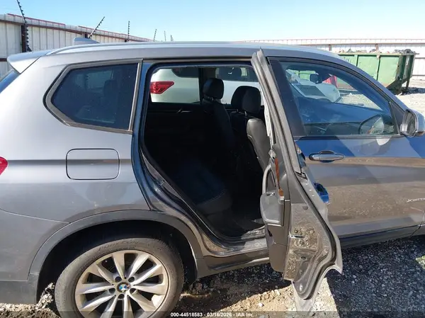 5UXWX9C31H0T19031 2017 BMW X3 - Image 8