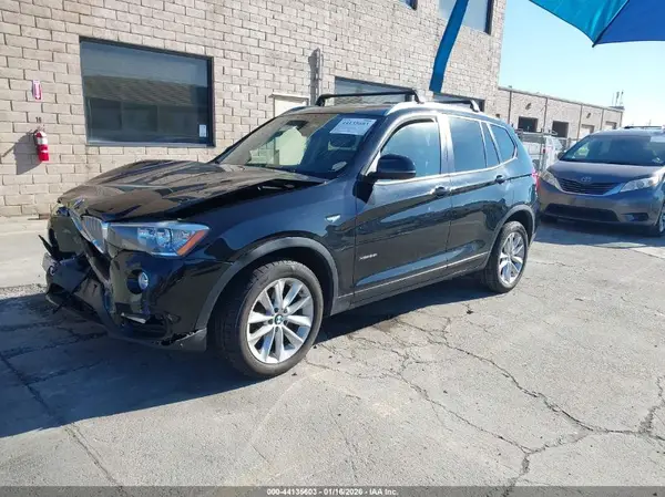 5UXWX9C31H0T21927 2017 BMW X3 - Image 2