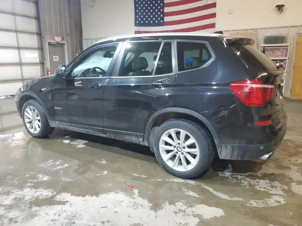 5UXWX9C31H0W68030 2017 BMW X3 - Image 2