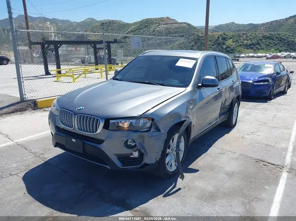 5UXWX9C31H0W69887 2017 BMW X3 - Image 2