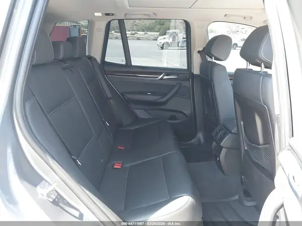 5UXWX9C31H0W69887 2017 BMW X3 - Image 8