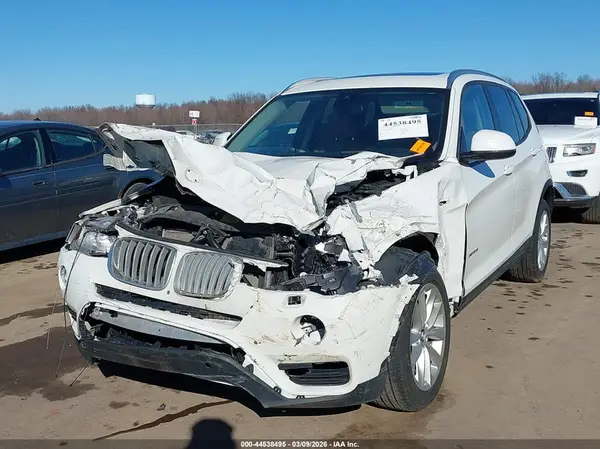 5UXWX9C32H0T16199 2017 BMW X3 - Image 2